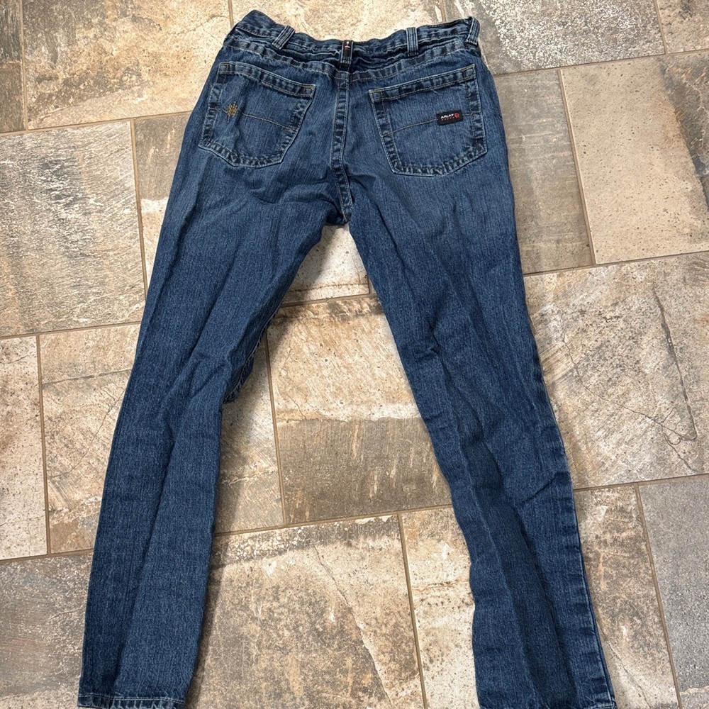 Ariat Men's FR Dark Blue Straight Jeans - Picture 4 of 4